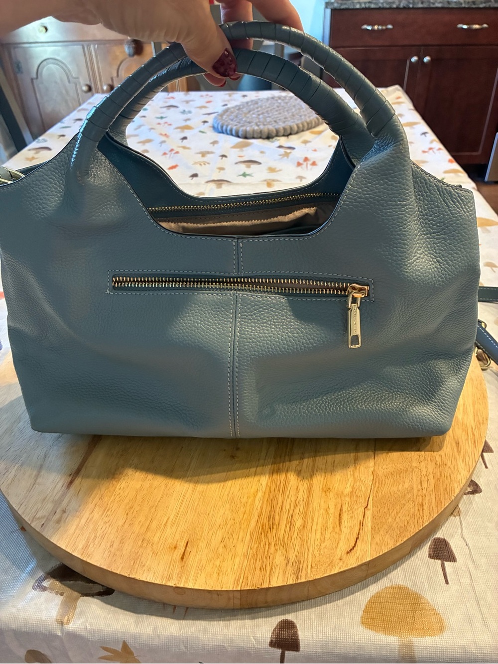 Bostanten Powder Blue Pebbled Leather Hobo Shoulder Bag - Picture 3 of 7
